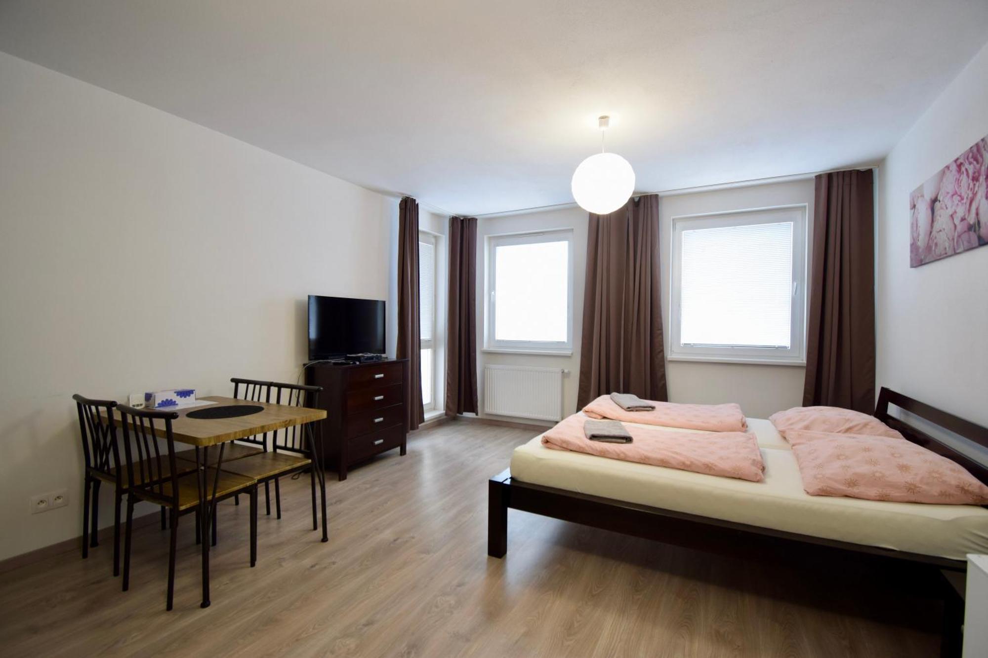 Apartman Zlatovska 22B Trenčín 外观 照片